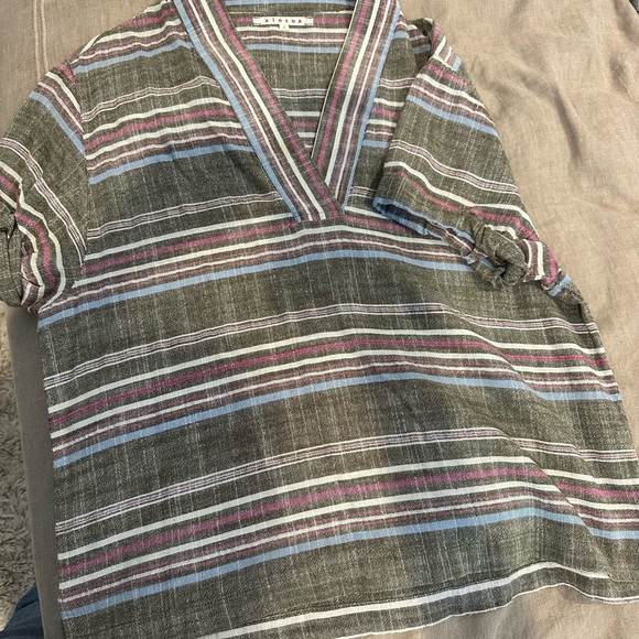 Xirena Avery Top - Picture 1 of 4